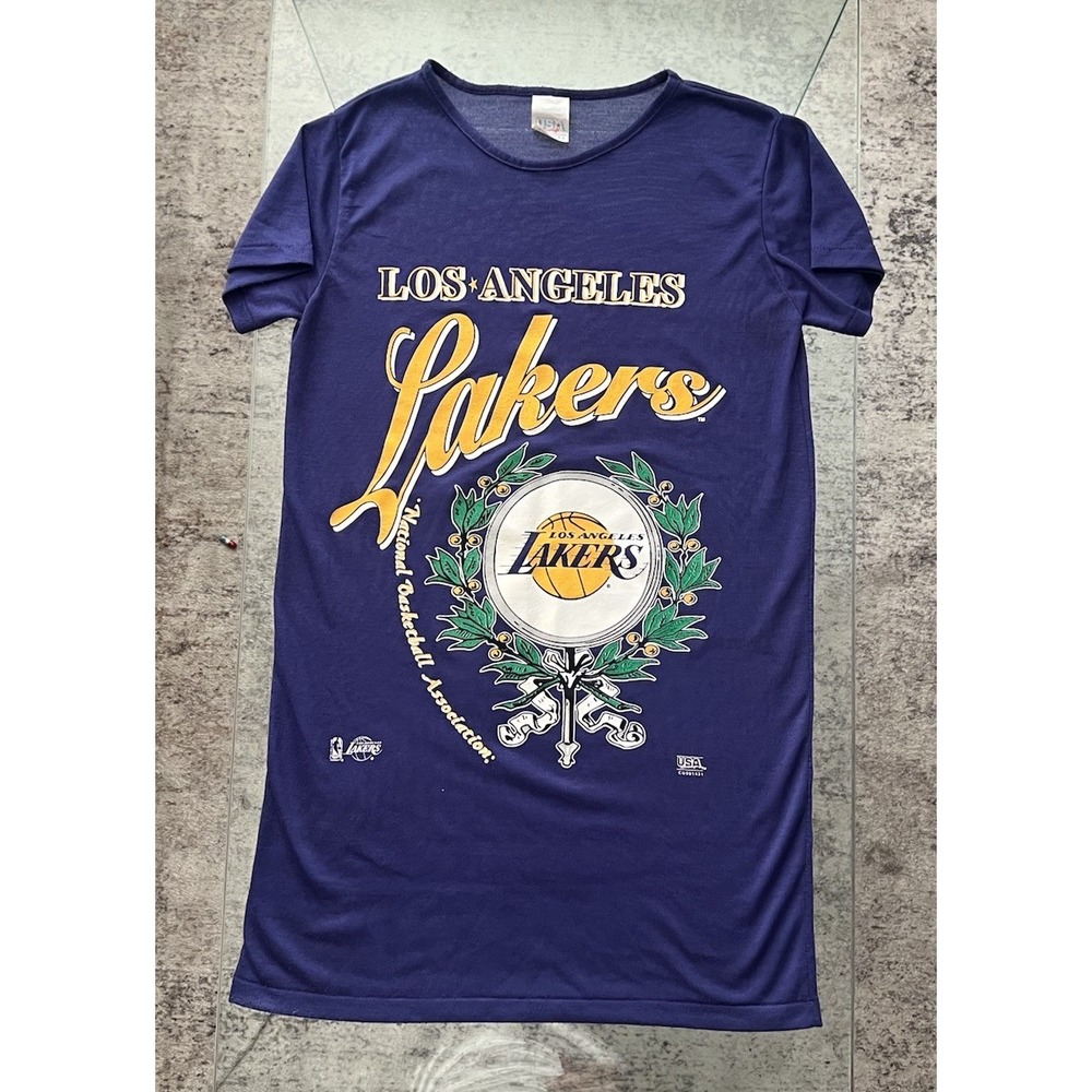 VTG 80s Los Angeles Lakers Licensed NBA T-Shirt M USA Lineup Single Stitch